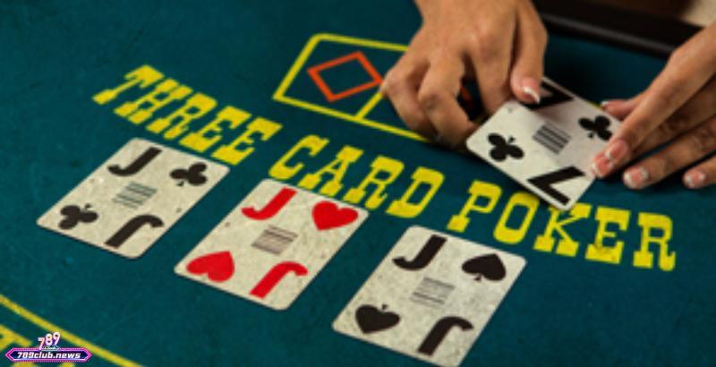 Ưu Điểm của Thùng Phá Sảnh Poker Trong Game