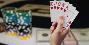 Đánh Giá N8 Poker